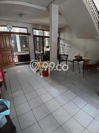 Rumah Minimalis 4 KT LT 189m2 di Galaxy Rumah Minimalis 4 KT LT 189m2 di Galaxy