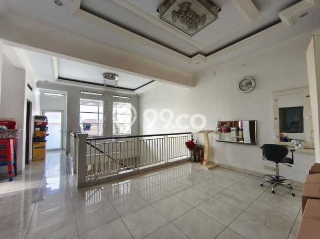 Rumah Minimalis 5 Kamar LT 144m2 di Harapan Indah Rumah Minimalis 5 Kamar LT 144m2 di Harapan Indah