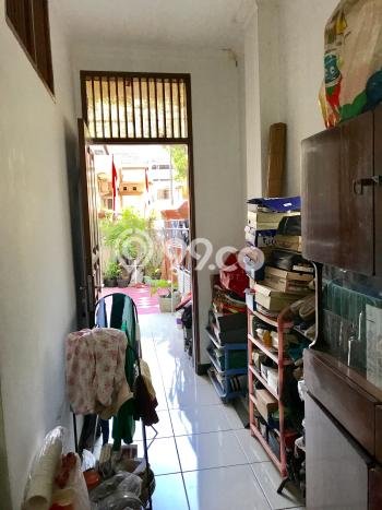 Rumah Elit Modern Siap Huni di Pegangsaan Jakarta Utara Rumah Elit Modern Siap Huni di Pegangsaan Jakarta Utara