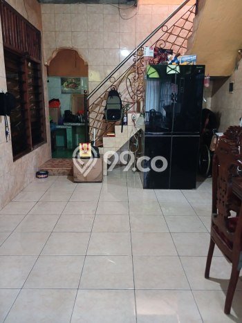 Siap Huni Rumah Mewah 16 Kamar di Ciracas Dekat ke Mana Pun Siap Huni Rumah Mewah 16 Kamar di Ciracas Dekat ke Mana Pun