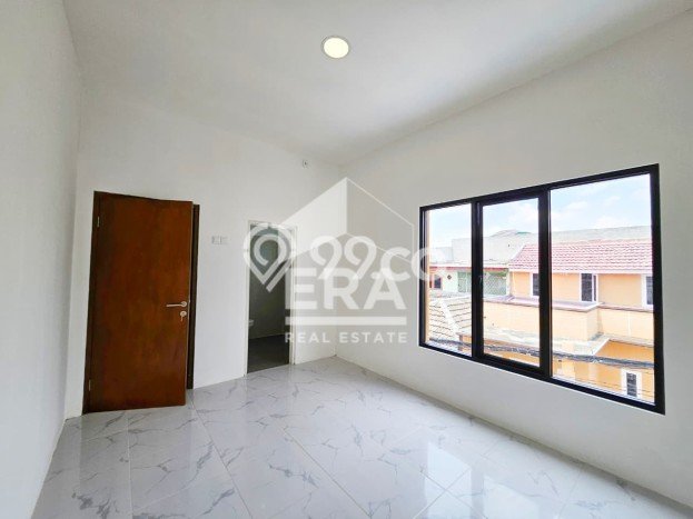 Jual Rumah Eksklusif 3 KT di Kaliabang, Bekasi Jual Rumah Eksklusif 3 KT di Kaliabang, Bekasi