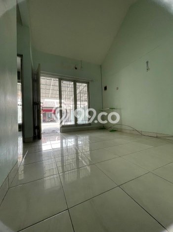 Rumah Akses Mudah di , Bekasi, Luas 72m2m² Bangunan 36m2m² Rumah Akses Mudah di , Bekasi, Luas 72m2m² Bangunan 36m2m²