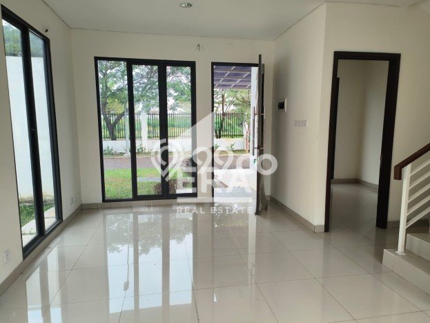 Ready to Use! Premium House LT 204m2 Desain Elegan di Jakarta Garden City Ready to Use! Premium House LT 204m2 Desain Elegan di Jakarta Garden City