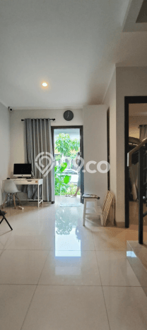 Dijual Rumah Modern 4 KT di Summarecon Crown Gading, Bekasi Dijual Rumah Modern 4 KT di Summarecon Crown Gading, Bekasi