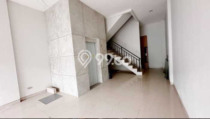 Unit Ruko Dijual di Jakarta Utara LT 75m2 & LB 420m2 Unit Ruko Dijual di Jakarta Utara LT 75m2 & LB 420m2