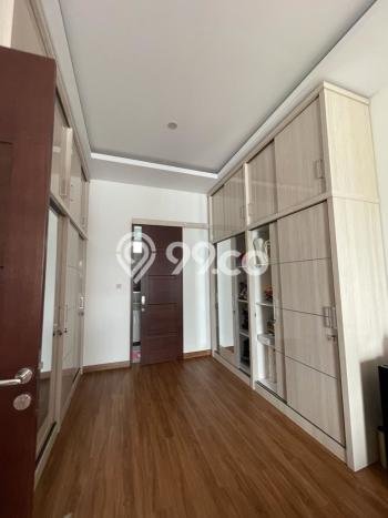 Hunian Mewah LB 240m2 Siap Huni Desain Elegan di BSD Eminent, Tangerang Hunian Mewah LB 240m2 Siap Huni Desain Elegan di BSD Eminent, Tangerang