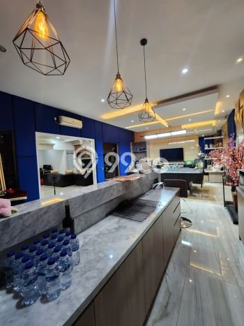 Hunian Mewah LB 300m2 Siap Huni Desain Elegan di Gading Serpong Pondok Hijau Golf, Tangerang Hunian Mewah LB 300m2 Siap Huni Desain Elegan di Gading Serpong Pondok Hijau Golf, Tangerang