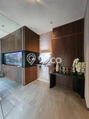 Dijual Rumah Luas Elegan Dengan View Cantik di Alam Sutera, Tangerang Dijual Rumah Luas Elegan Dengan View Cantik di Alam Sutera, Tangerang