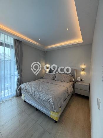 Rumah Luxury Modern Siap Huni di BSD City Tangerang Rumah Luxury Modern Siap Huni di BSD City Tangerang