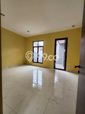 Jual Rumah Luas Elegan Dengan View Eksklusif di Gading Serpong Serenade Lake, Tangerang Jual Rumah Luas Elegan Dengan View Eksklusif di Gading Serpong Serenade Lake, Tangerang