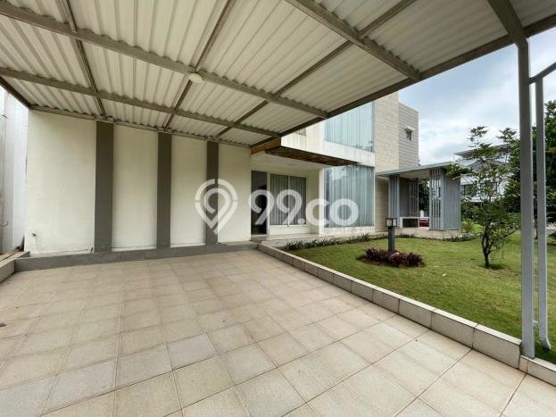 Hunian Mewah LB 400m2 Siap Pakai Desain Elegan di Gading Serpong The Spring, Tangerang Hunian Mewah LB 400m2 Siap Pakai Desain Elegan di Gading Serpong The Spring, Tangerang