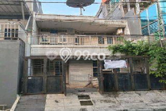 Jual Rumah Eksklusif 3 KT di Kedoya, Jakarta Barat Jual Rumah Eksklusif 3 KT di Kedoya, Jakarta Barat