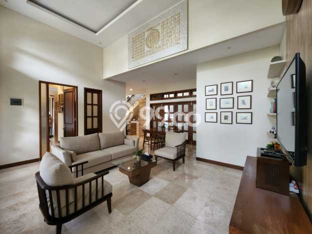 Dijual Rumah Luas Megah Dengan View Cantik di Sentul, Bogor Dijual Rumah Luas Megah Dengan View Cantik di Sentul, Bogor