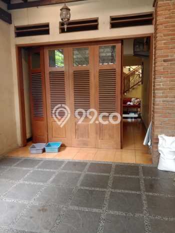 Jual Rumah Luas Elegan Dengan View Cantik di Tanah Kusir, Jakarta Selatan Jual Rumah Luas Elegan Dengan View Cantik di Tanah Kusir, Jakarta Selatan