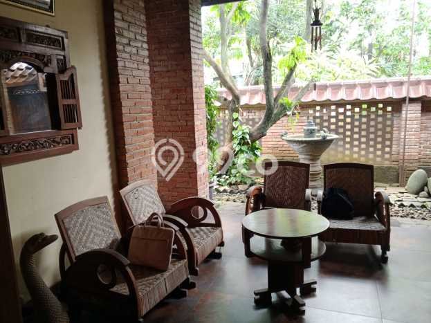 Jual Rumah Luas Elegan Dengan View Cantik di Tanah Kusir, Jakarta Selatan Jual Rumah Luas Elegan Dengan View Cantik di Tanah Kusir, Jakarta Selatan