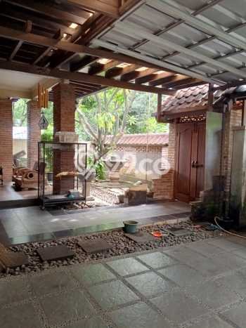Jual Rumah Luas Elegan Dengan View Cantik di Tanah Kusir, Jakarta Selatan Jual Rumah Luas Elegan Dengan View Cantik di Tanah Kusir, Jakarta Selatan