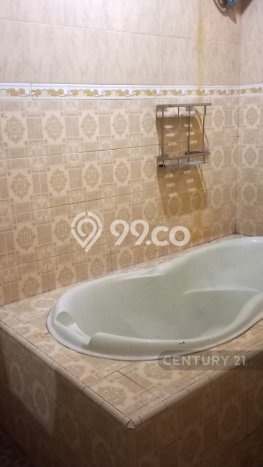 Dijual Rumah 4 Kamar Lokasi Ideal Bagus dan Strategis di Koja Dijual Rumah 4 Kamar Lokasi Ideal Bagus dan Strategis di Koja