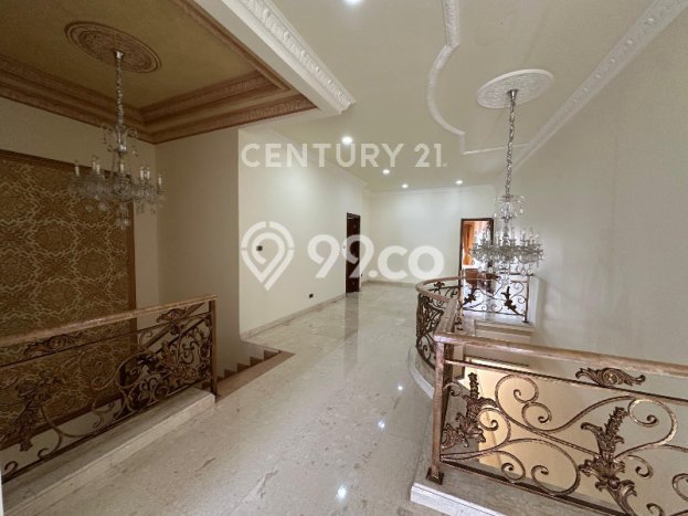 Rumah Luxury Modern Siap Huni di Rempoa Tangerang Rumah Luxury Modern Siap Huni di Rempoa Tangerang