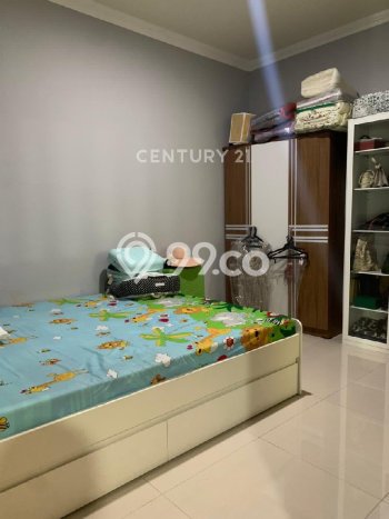 Rumah Mewah LB 300m2 Siap Huni Desain Elegan di Cipinang, Jakarta Timur Rumah Mewah LB 300m2 Siap Huni Desain Elegan di Cipinang, Jakarta Timur