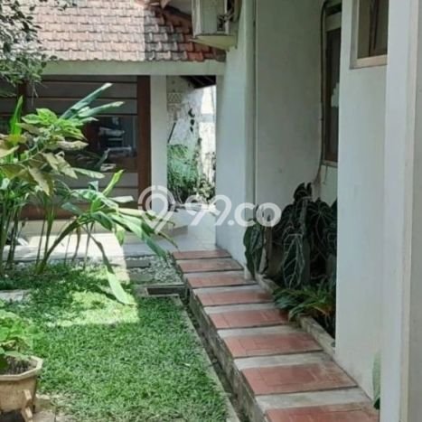 Ready to Use! Premium House LT 725m2 Desain Modern di Tubagus Ismail Ready to Use! Premium House LT 725m2 Desain Modern di Tubagus Ismail