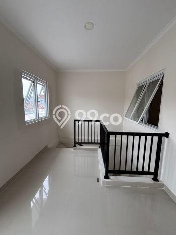 Dijual Rumah 4 Kamar Lokasi Strategis Nyaman dan Strategis di Serpong Utara Dijual Rumah 4 Kamar Lokasi Strategis Nyaman dan Strategis di Serpong Utara
