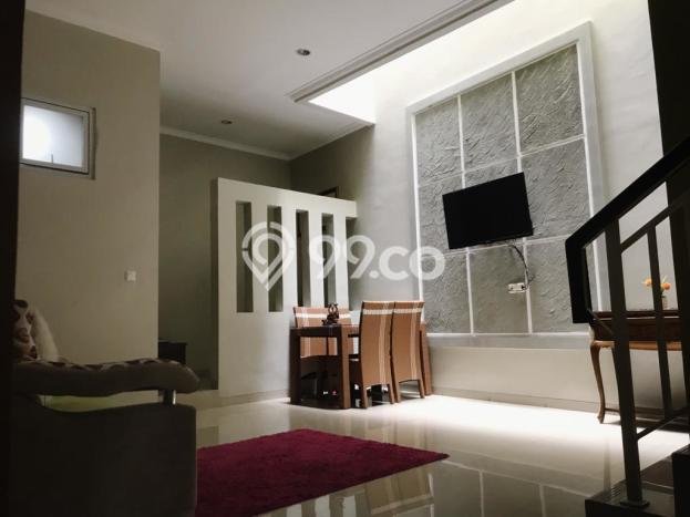 Dijual Rumah Eksklusif 4 KT di Graha Raya, Tangerang Selatan Dijual Rumah Eksklusif 4 KT di Graha Raya, Tangerang Selatan