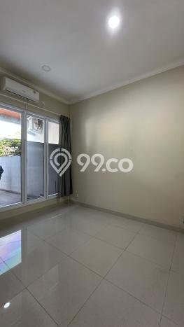 Ready to Use! Luxury House LT 120m2 Desain Modern di Serpong Villa Melati Mas Ready to Use! Luxury House LT 120m2 Desain Modern di Serpong Villa Melati Mas