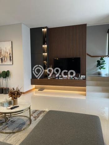 Ready to Use! Luxury House LT 144m2 Desain Modern di BSD Green Wich Ready to Use! Luxury House LT 144m2 Desain Modern di BSD Green Wich