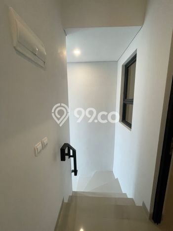 Jual Rumah Eksklusif 3 KT di BSD City, Tangerang Jual Rumah Eksklusif 3 KT di BSD City, Tangerang