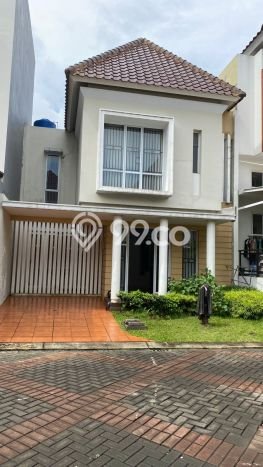 Jual Rumah Eksklusif 2 KT di Gading Serpong, Tangerang Jual Rumah Eksklusif 2 KT di Gading Serpong, Tangerang