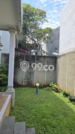 Hunian Elit LB 350m2 Siap Huni Desain Elegan di BSD Puspita Loka, Tangerang Hunian Elit LB 350m2 Siap Huni Desain Elegan di BSD Puspita Loka, Tangerang
