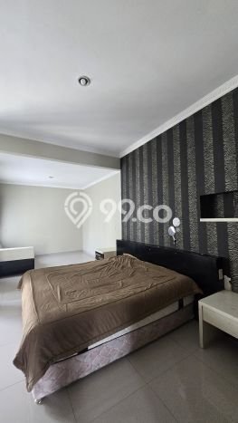 Hunian Elit LB 350m2 Siap Huni Desain Elegan di BSD Puspita Loka, Tangerang Hunian Elit LB 350m2 Siap Huni Desain Elegan di BSD Puspita Loka, Tangerang