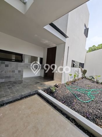 Dijual Rumah 3 Kamar Lokasi Strategis Bagus dan Strategis di BSD Dijual Rumah 3 Kamar Lokasi Strategis Bagus dan Strategis di BSD