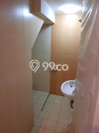 Jarang Ada! Rumah Sewa 3 Kamar Bagus Siap Huni Gading Serpong Jarang Ada! Rumah Sewa 3 Kamar Bagus Siap Huni Gading Serpong
