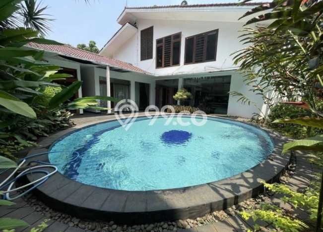 Hunian Elit LB 825m2 Siap Pakai Desain Elegan di Pondok Indah, Jakarta Selatan Hunian Elit LB 825m2 Siap Pakai Desain Elegan di Pondok Indah, Jakarta Selatan