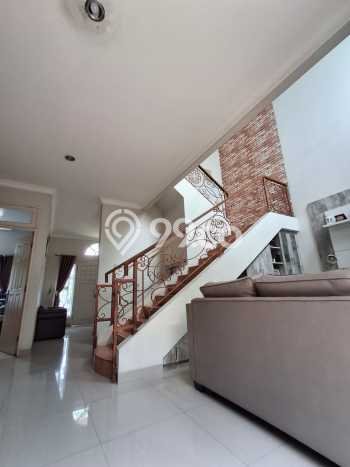 Rumah Luxury Modern Tanpa Renovasi di Citra Grand Jakarta Timur Rumah Luxury Modern Tanpa Renovasi di Citra Grand Jakarta Timur