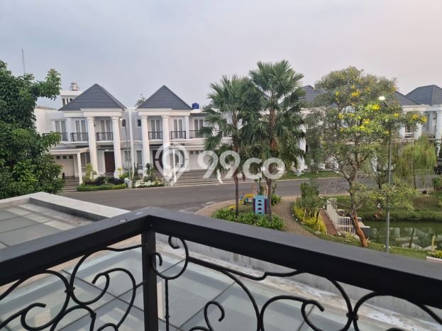 Rumah Elit Modern Tanpa Renovasi di Citra Grand Jakarta Timur Rumah Elit Modern Tanpa Renovasi di Citra Grand Jakarta Timur