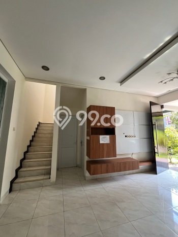 Rumah di Citra Grand, Area Strategis, 4 KM Rumah di Citra Grand, Area Strategis, 4 KM