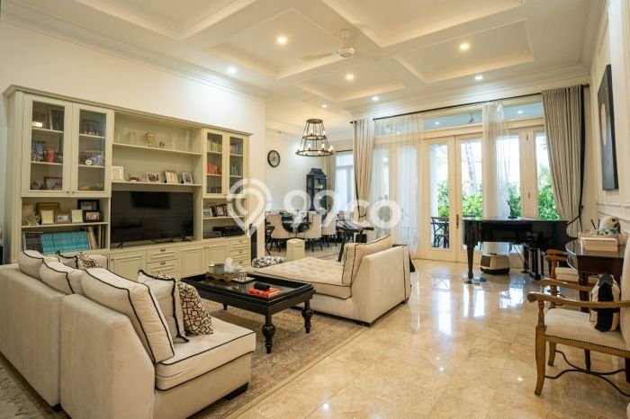 Rumah Luxury Modern Siap Huni di Kemang Jakarta Selatan Rumah Luxury Modern Siap Huni di Kemang Jakarta Selatan