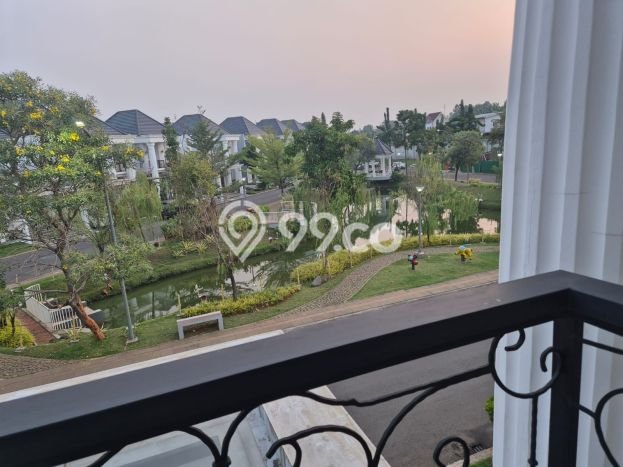 Rumah Elit Modern Tanpa Renovasi di Citra Grand Jakarta Timur Rumah Elit Modern Tanpa Renovasi di Citra Grand Jakarta Timur