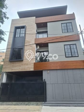 Kost Dijual di Cibubur dengan 29 KT dan Luas 600m2 Kost Dijual di Cibubur dengan 29 KT dan Luas 600m2