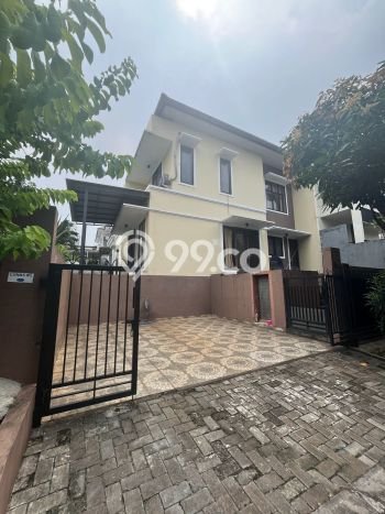 Jual Rumah Mewah Elegan Dengan View Eksklusif di Citra Grand, Jakarta Timur Jual Rumah Mewah Elegan Dengan View Eksklusif di Citra Grand, Jakarta Timur