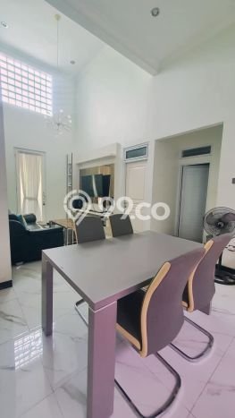 Rumah Modern 2 Kamar LT 120m2 di Cibubur Rumah Modern 2 Kamar LT 120m2 di Cibubur