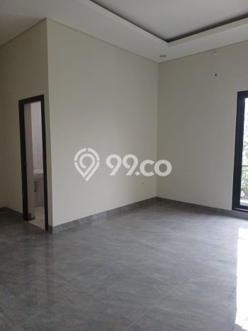 Dijual Rumah Mewah Megah Dengan View Eksklusif di Kota Wisata, Jakarta Timur Dijual Rumah Mewah Megah Dengan View Eksklusif di Kota Wisata, Jakarta Timur