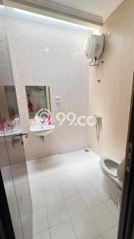 Dijual Rumah Luas Elegan Dengan View Cantik di Cibubur, Jakarta Timur Dijual Rumah Luas Elegan Dengan View Cantik di Cibubur, Jakarta Timur