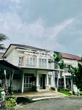 Rumah Mewah LB 200m2 Siap Pakai Desain Elegan di Raffles Hills, Jakarta Timur Rumah Mewah LB 200m2 Siap Pakai Desain Elegan di Raffles Hills, Jakarta Timur