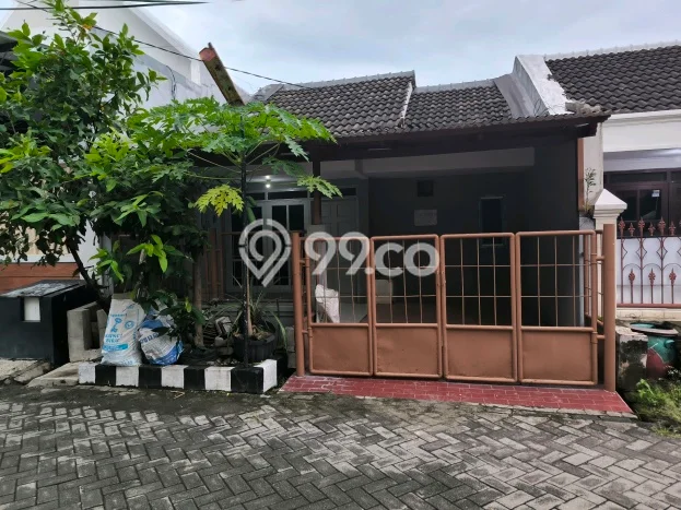 Disewakan Hunian Konsep Minimalis di Rungkut Surabaya dengan 2 KT Disewakan Hunian Konsep Minimalis di Rungkut Surabaya dengan 2 KT