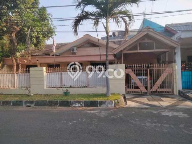 Rumah Luxury Modern Tanpa Renovasi di Surabaya Kota Surabaya Rumah Luxury Modern Tanpa Renovasi di Surabaya Kota Surabaya