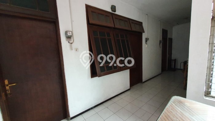 For Sale! Luxury House LT 450m2 Desain Modern di Kendangsari For Sale! Luxury House LT 450m2 Desain Modern di Kendangsari