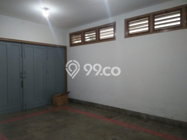 Rumah sewa siap huni 3 Kamar Tidur di Surabaya Kota, Surabaya Rumah sewa siap huni 3 Kamar Tidur di Surabaya Kota, Surabaya